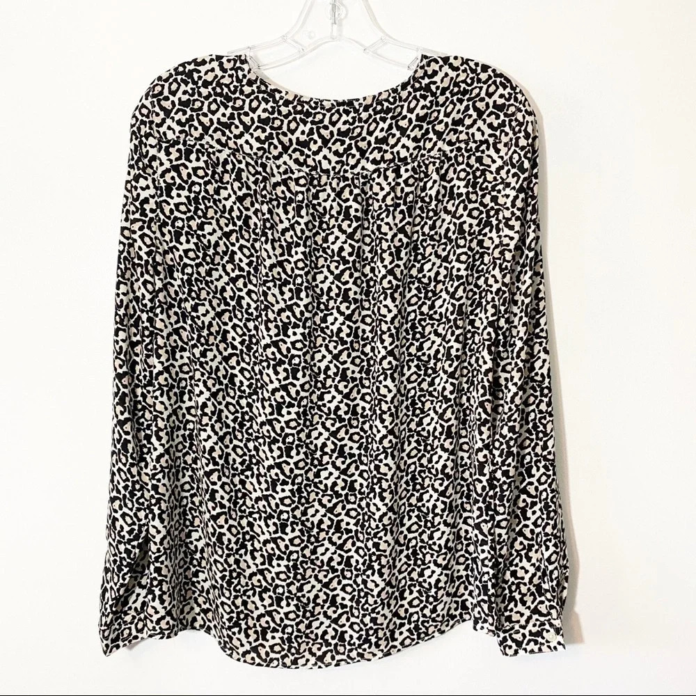 LOFT Leopard Print Button Front Blouse Women’s Small - Picture 2 of 8